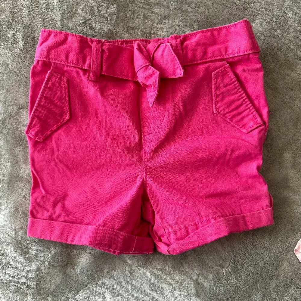 Like New Baby Gap Bright Pink Bermuda Toddler Shorts Sz 2T - Picture 1 of 4